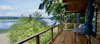 Secluded beachfront home on Harstine Island