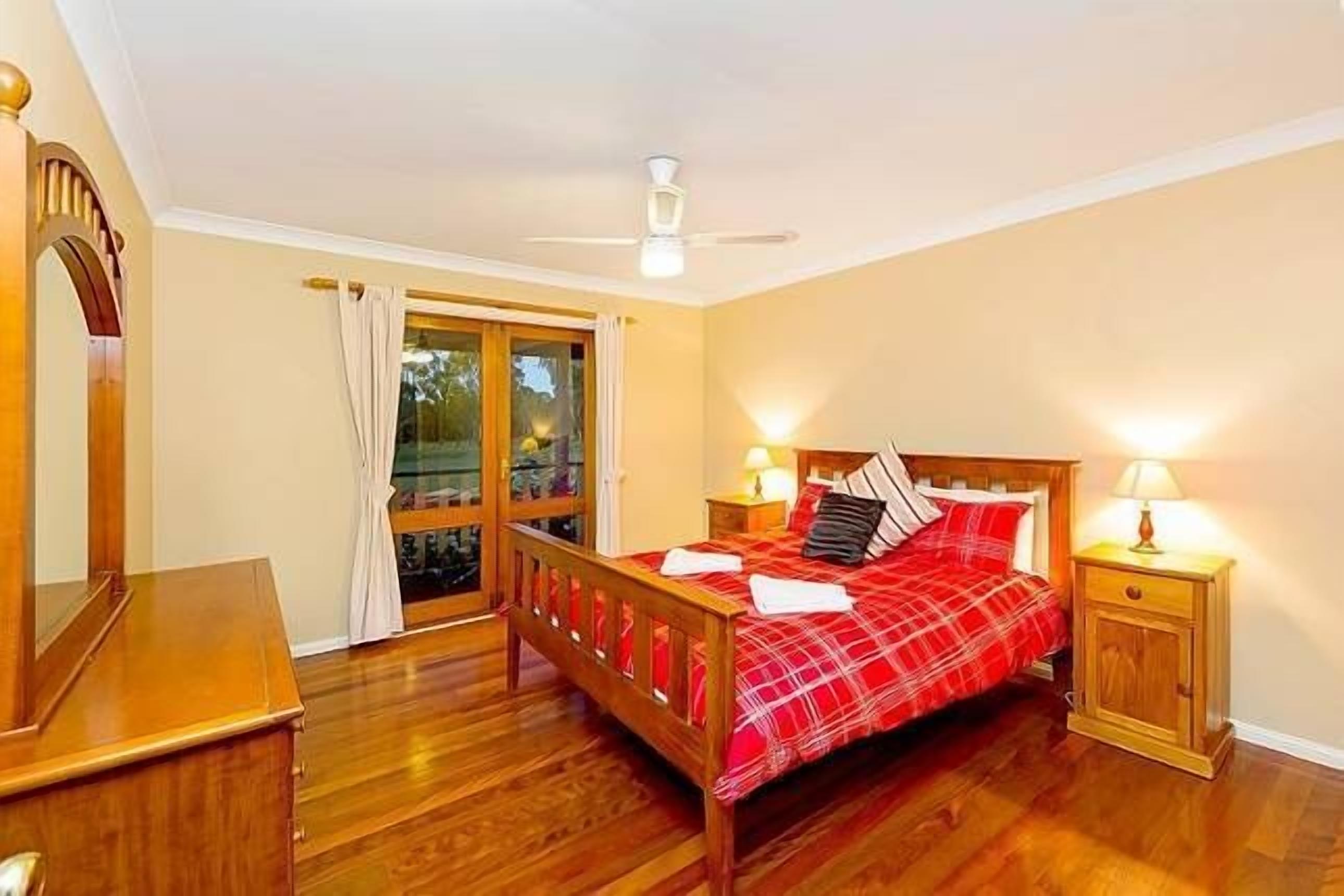 La Vigna Function and Wedding Accommodation the whole vineyard sleeps up to 40 — image 10