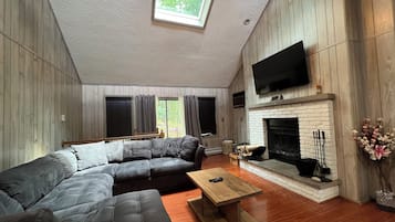 Smart TV, fireplace, video games, DVD player