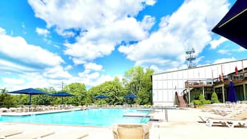 Indoor pool, outdoor pool