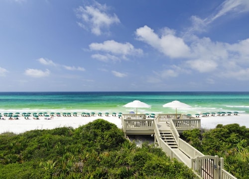 ** Beautiful Home in Rosemary Beach - Pet Friendly ** Optional Carriage House **