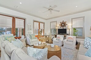 Smart TV, DVD player - ** Beautiful Home in Rosemary Beach - Pet Friendly ** Optional Carriage House ** (Panama City Beach)