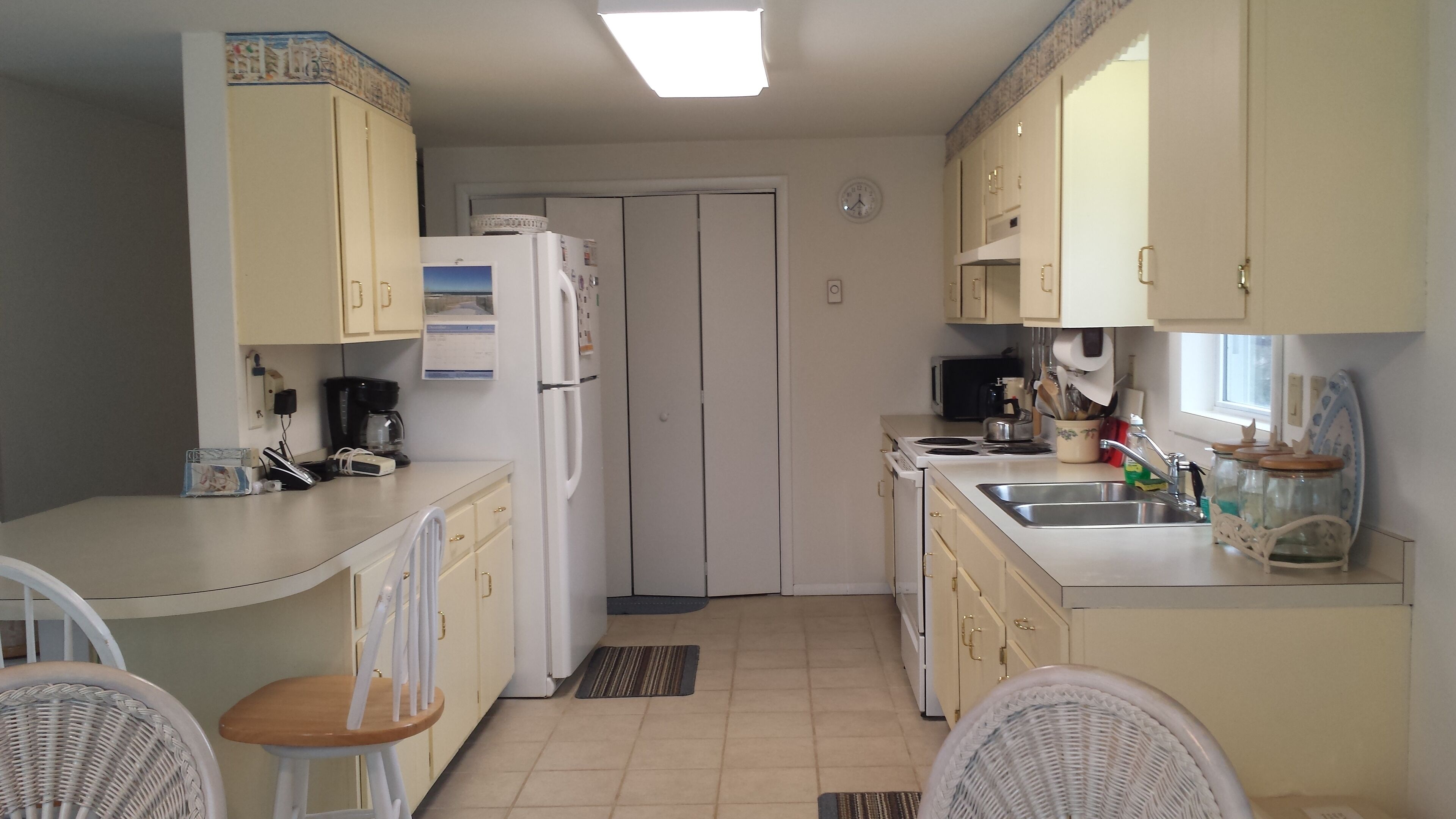 Bethany Beach, Short Walk to Beach & Town! Quiet, in "The Canal" community.