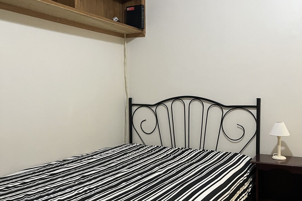 COPACABANA, LEME SAFELY. Well-furnished and cozy property