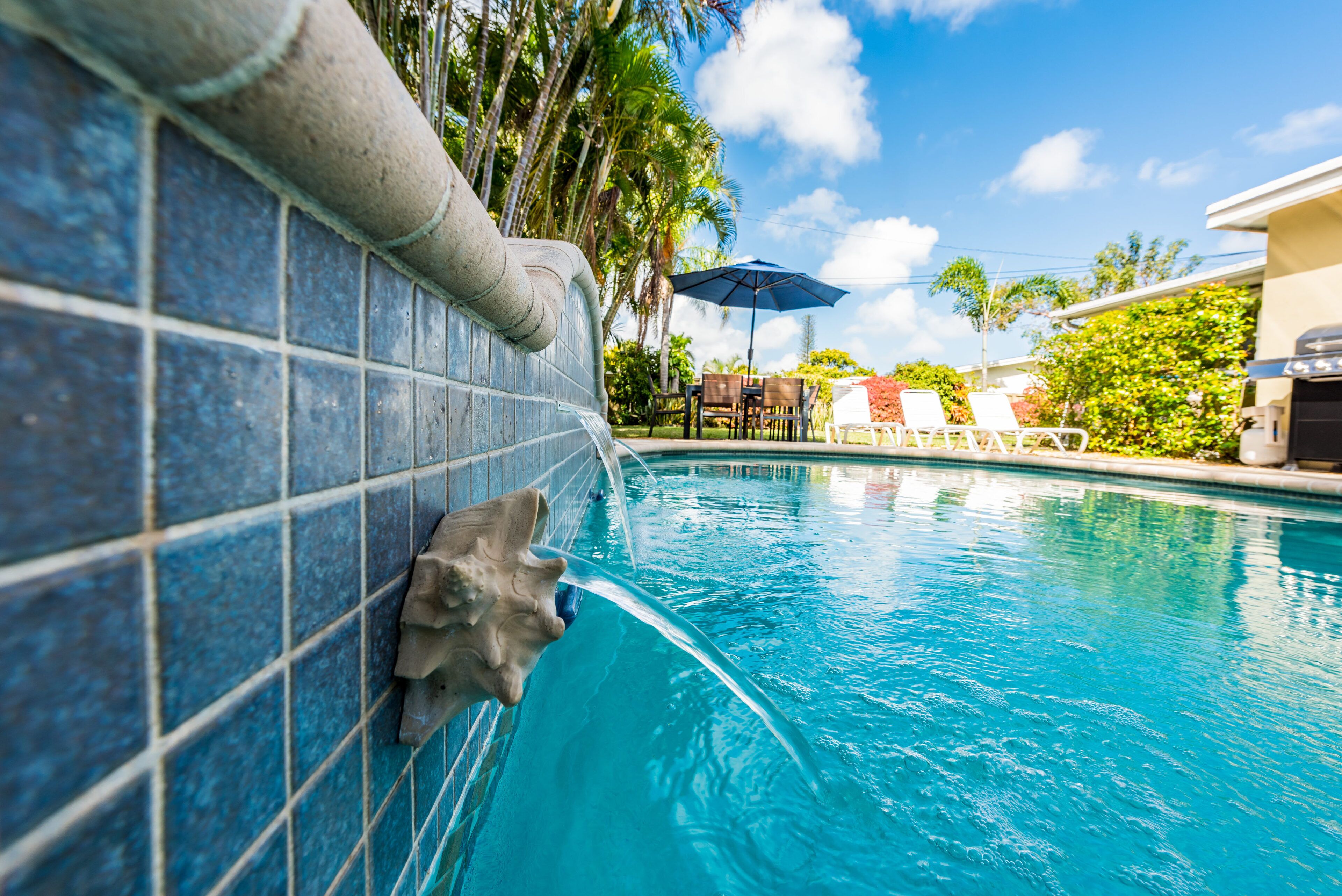 Zen Garden | Heated Pool | NEAR BEACH | Resort Style | Private| Fenced