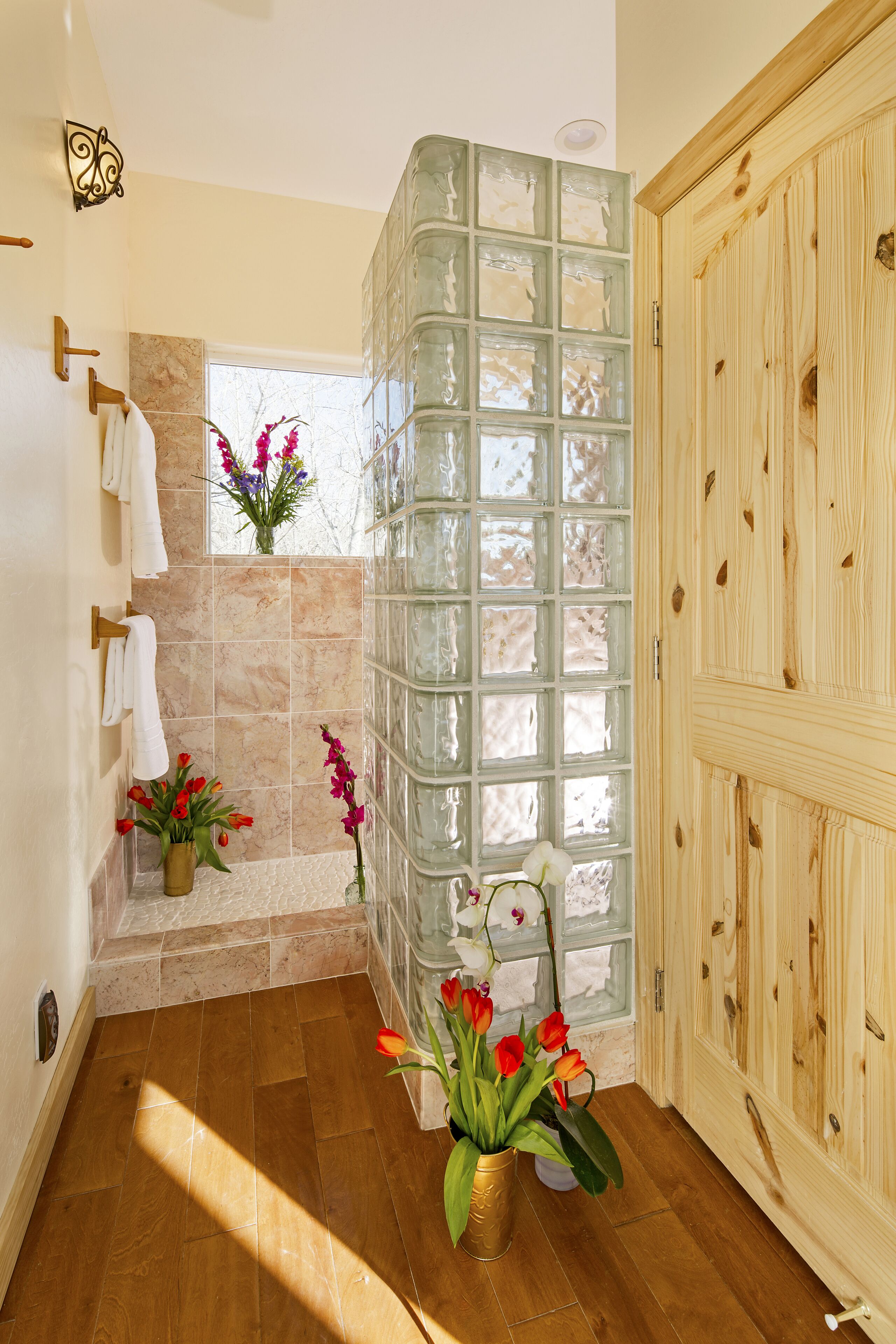 Wildly Spectacular Cave Castle in the Granite Dells