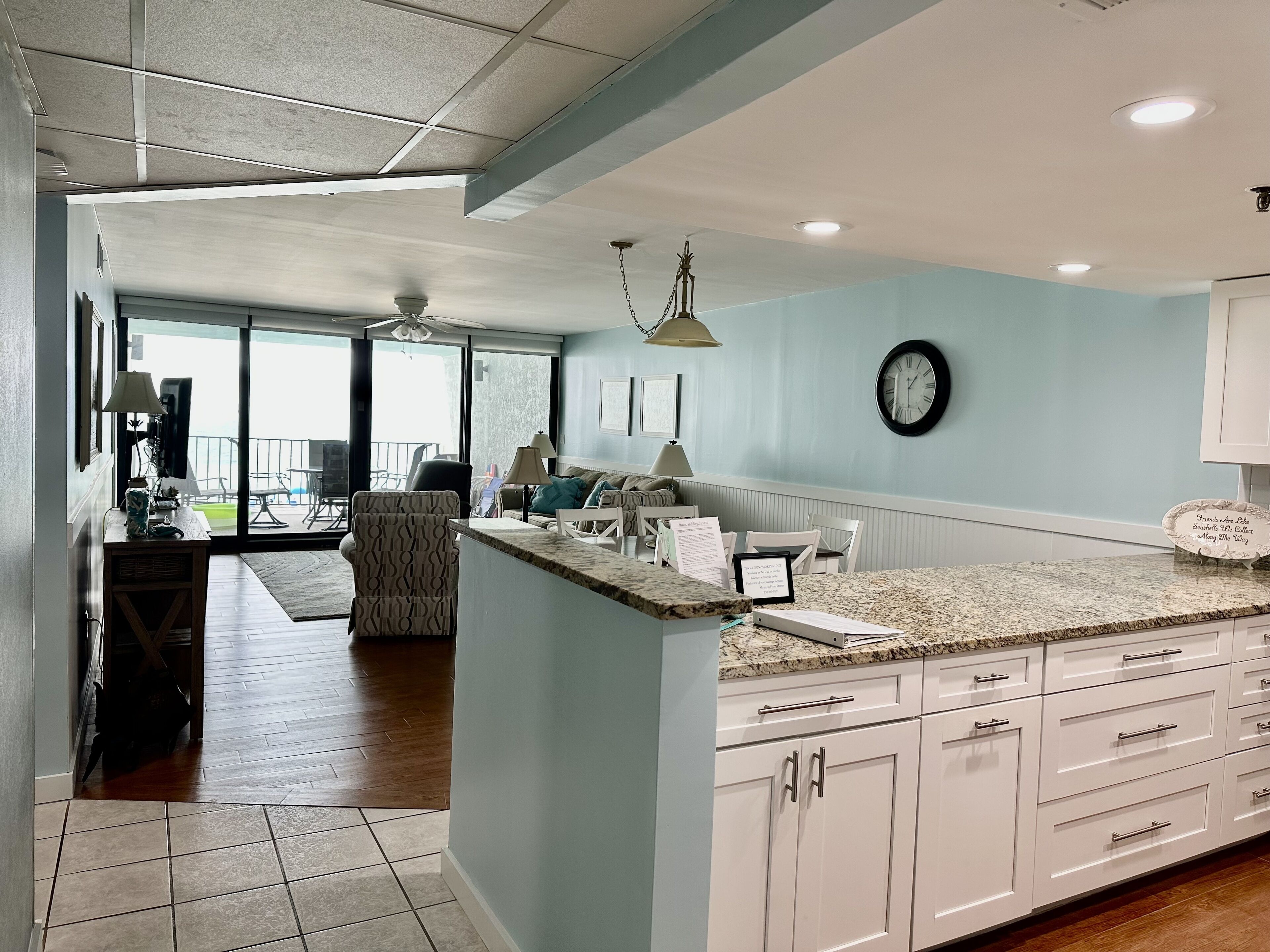 Available: Emerald Coast Car Show 11/9-11/11 and Thanksgiving Holiday