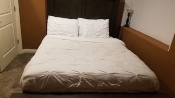 2 camere, ferro/asse da stiro, Wi-Fi gratuito, lenzuola