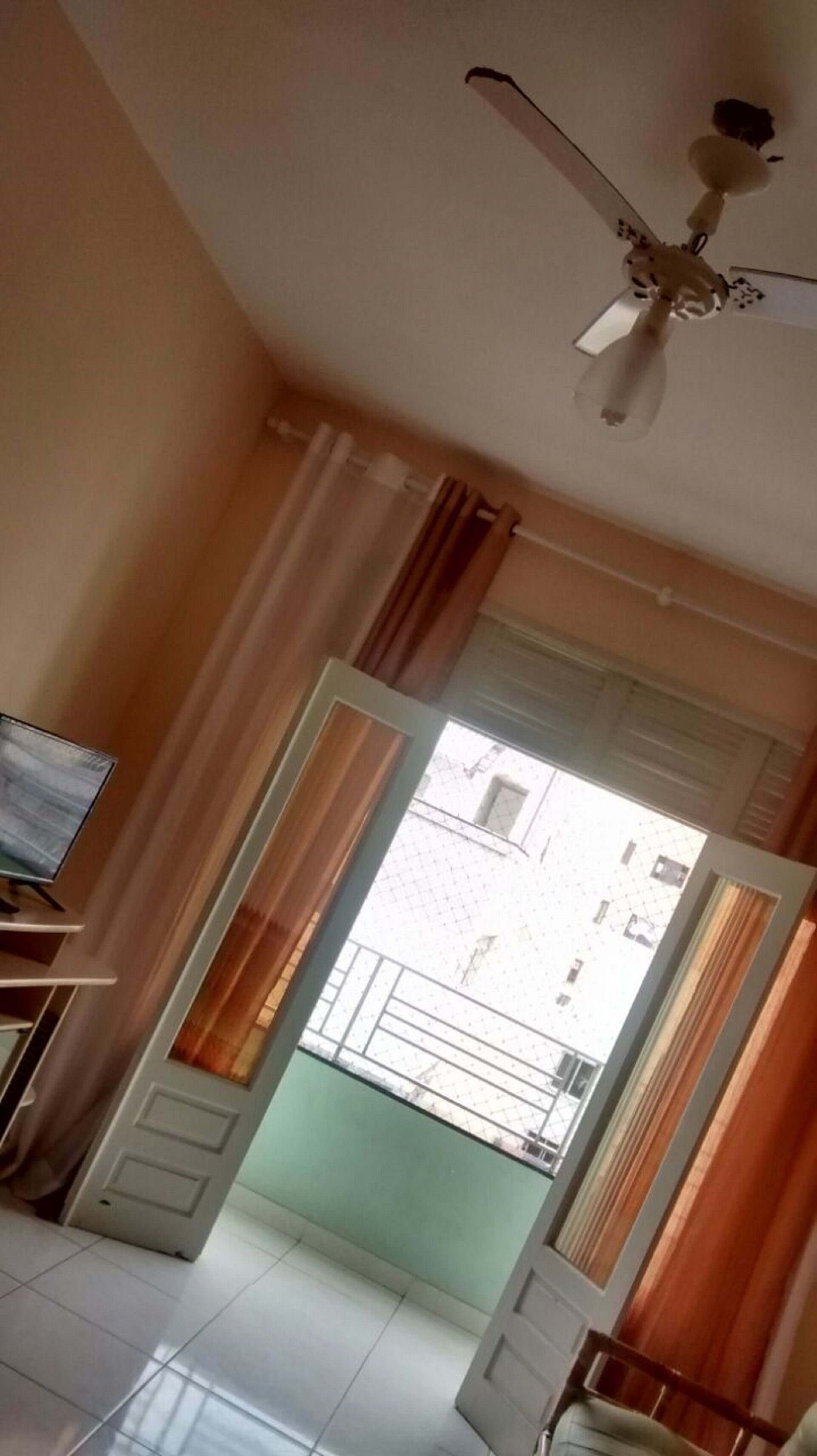 Code 6325- Beautiful apartment in Praia do Morro Guarapari.