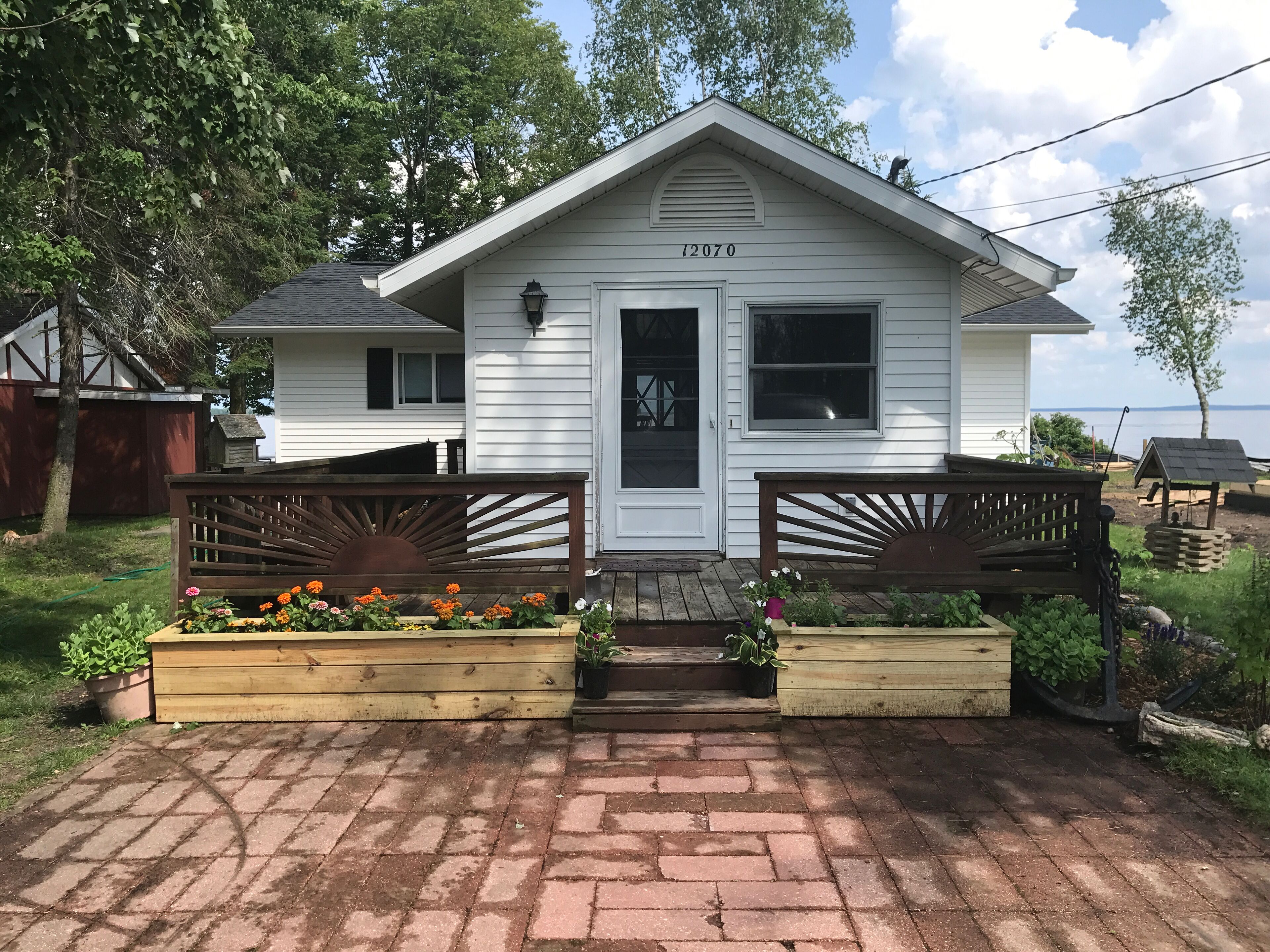 Water Front Cottage - Golden Coast of Houghton Lake, MI 