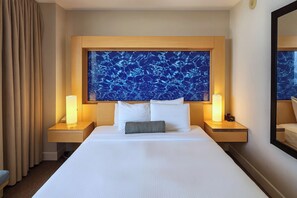 1 Schlafzimmer, Zimmersafe, Schreibtisch, Bügeleisen/Bügelbrett