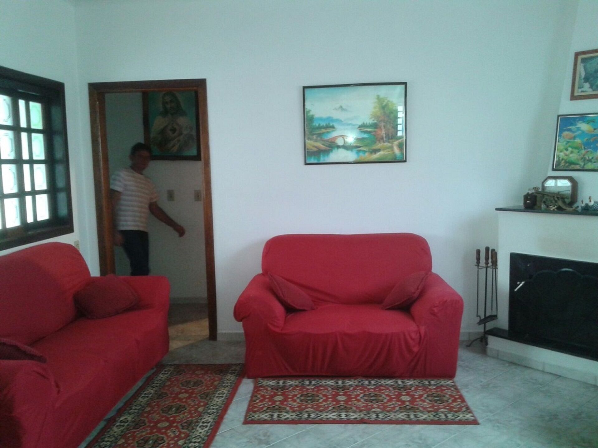 CHACARA WITH POOL AND FIREPLACE AMONG `THE HILLS