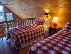 1 bedroom, iron/ironing board, travel cot, free WiFi