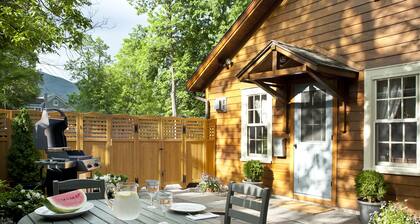 Suosituimmat ylellisyyttä / romanttista piilopaikkaa w / stream + MTN Views: 5 minuutin kävelymatka kylään!