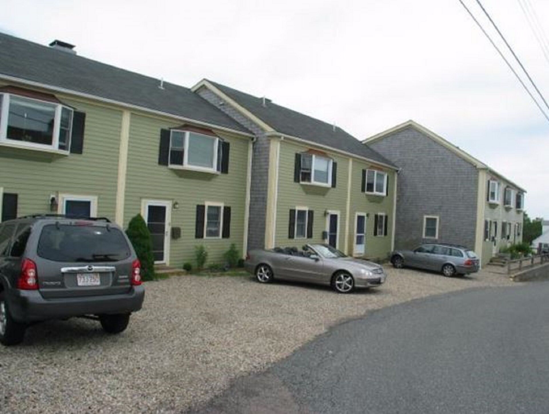 Amazing Location For 3 Bed 2 Bath Town Home On 5 Levels (2 1/2 Stories Tall) #B