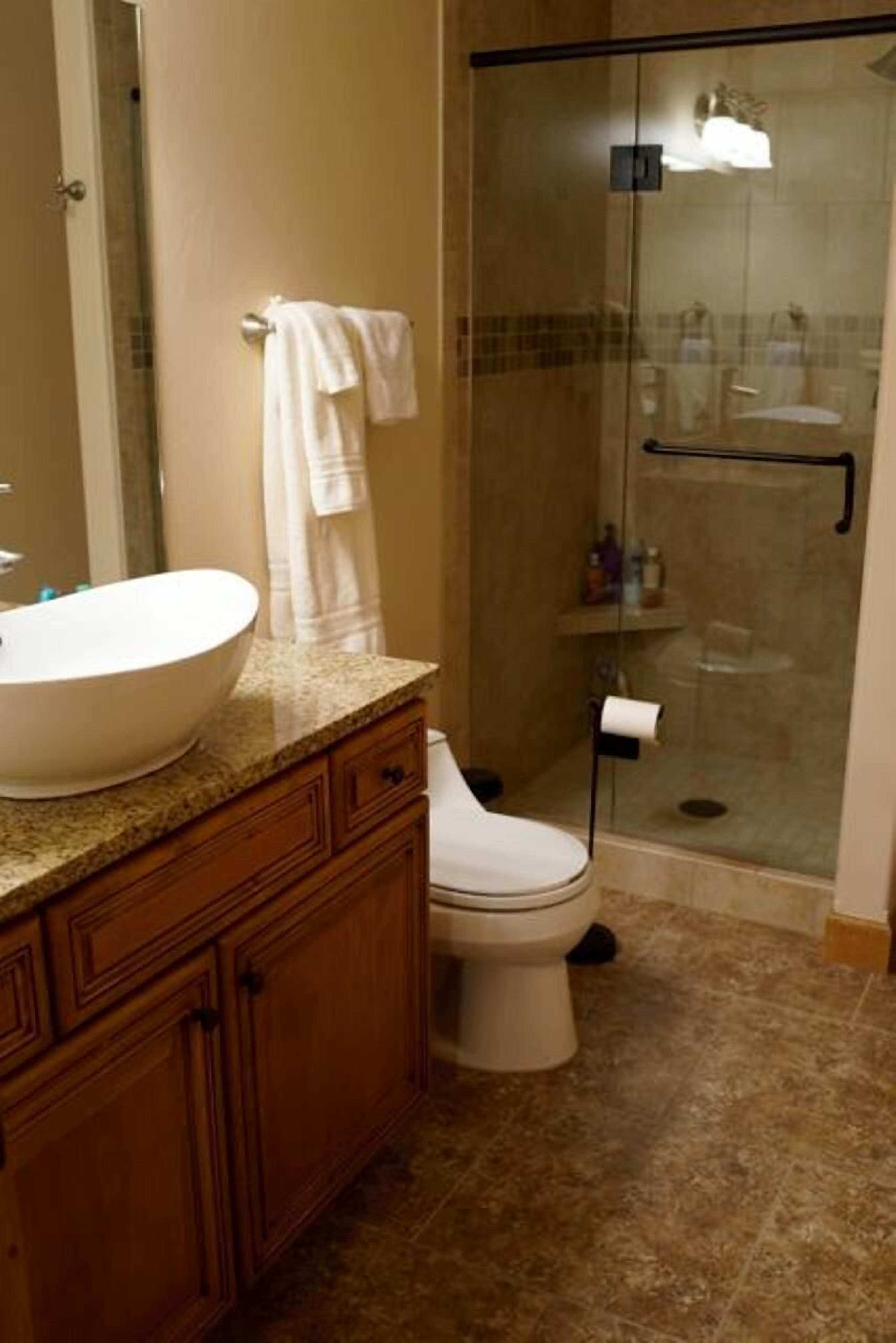 Wild Rose River Level Apartment Rental With Private Acre Pond