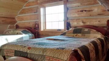3 bedrooms, iron/ironing board, travel crib, free WiFi