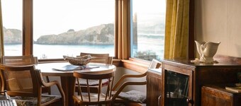 Vistas dramáticas de Tory Channel y West Head