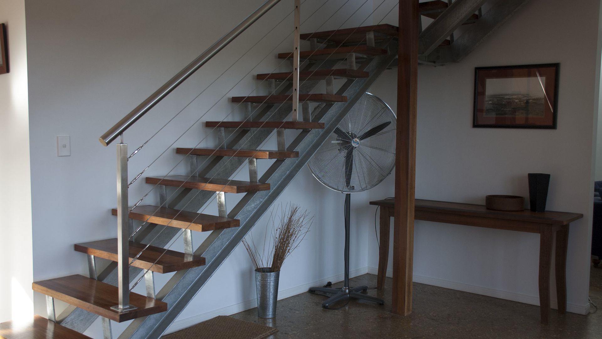 Kirra Court Beach House — image 4