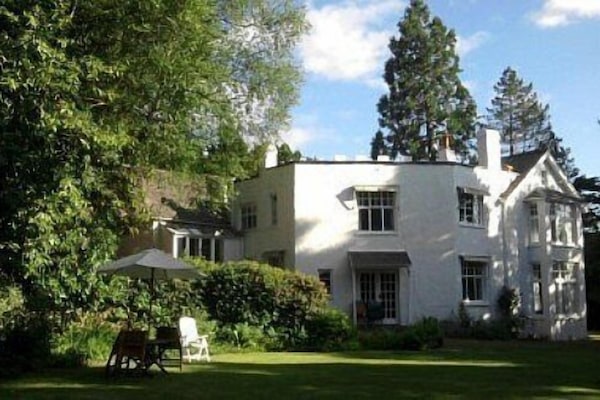 The Hall and Gallery cottages on the Front Lawn