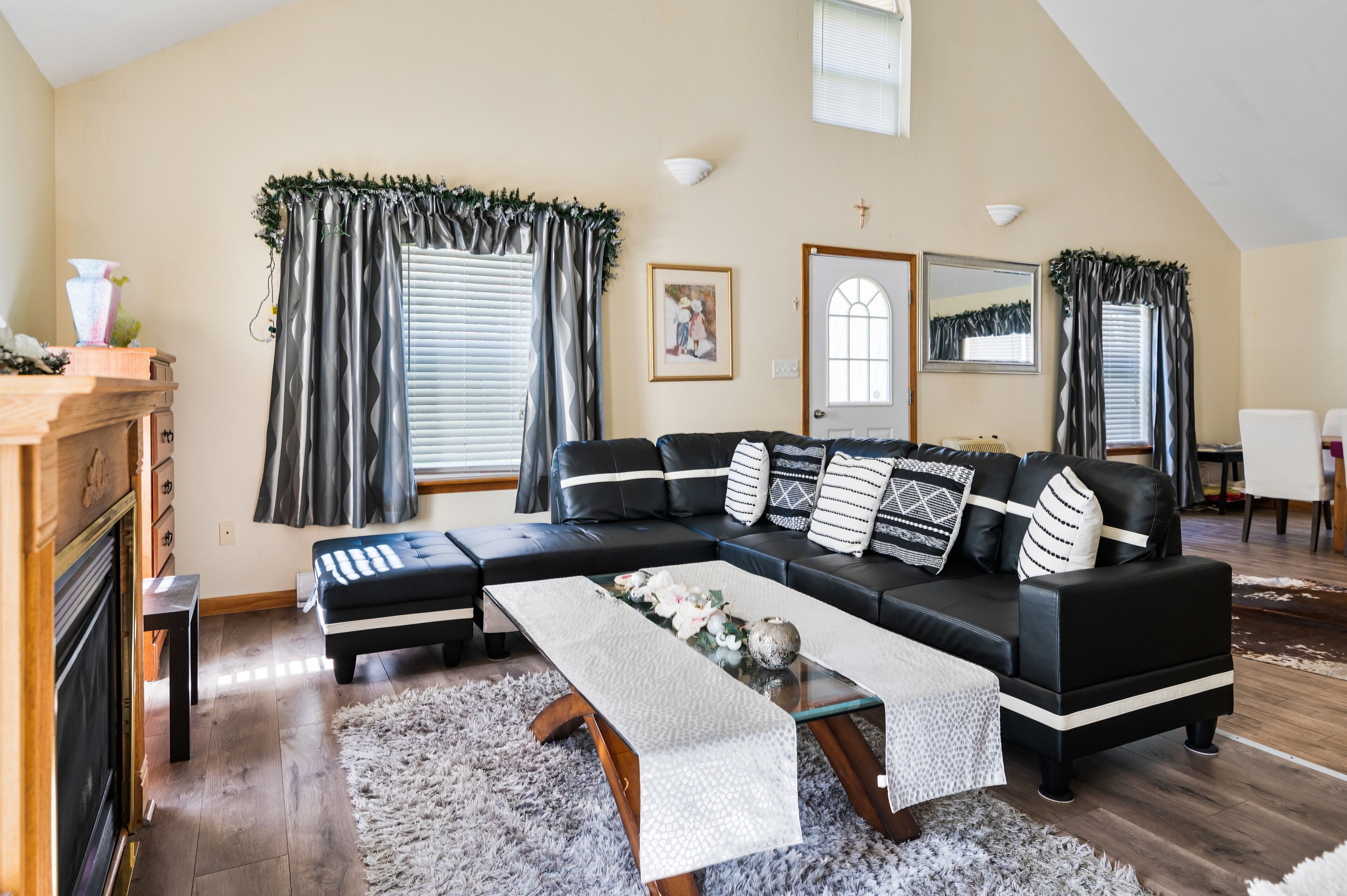 TV, fireplace, Netflix, DVD player