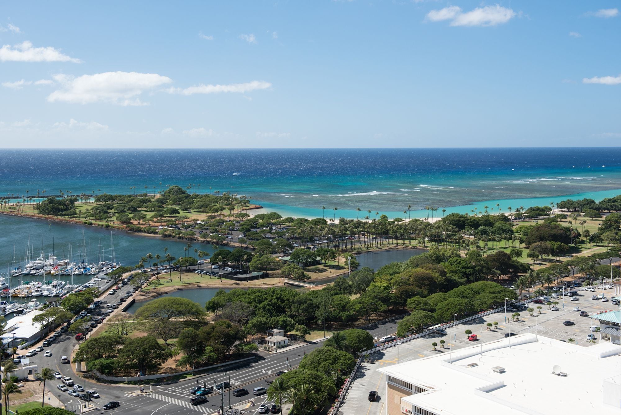Hotel Type Ocean View, 21st Floor, Ala Moana! Enjoy Beach and Shopping (AH10)