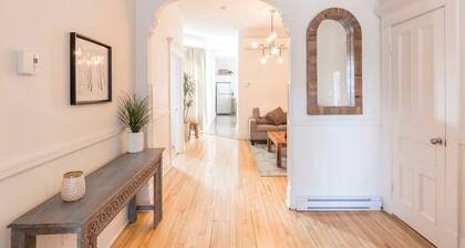 MTLVR #05 | 10min to downtown, terrace, A/C