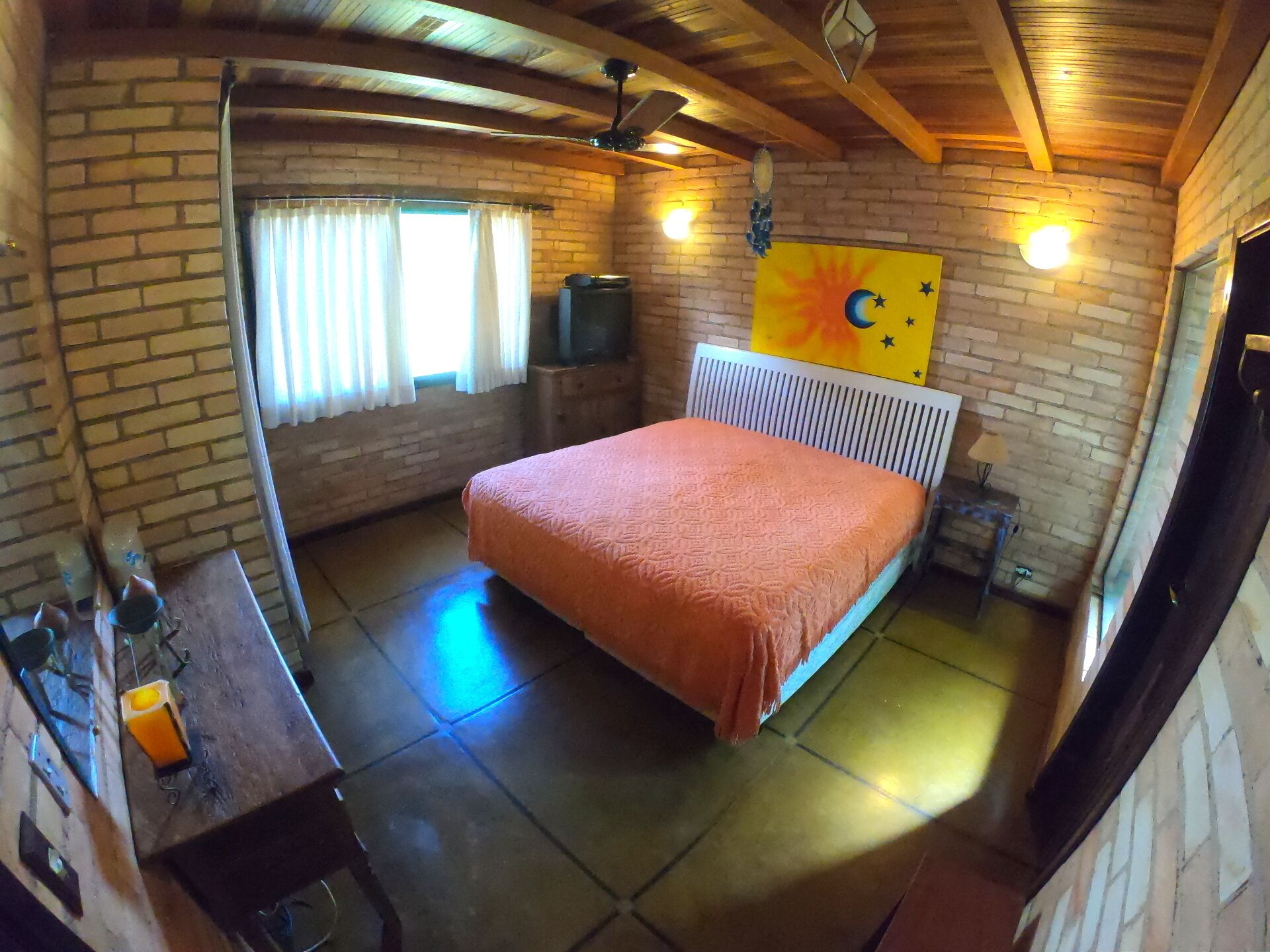 Beautiful Property at the lake, Swiming Pool, Fishing , Barbecue, Jacuzzi