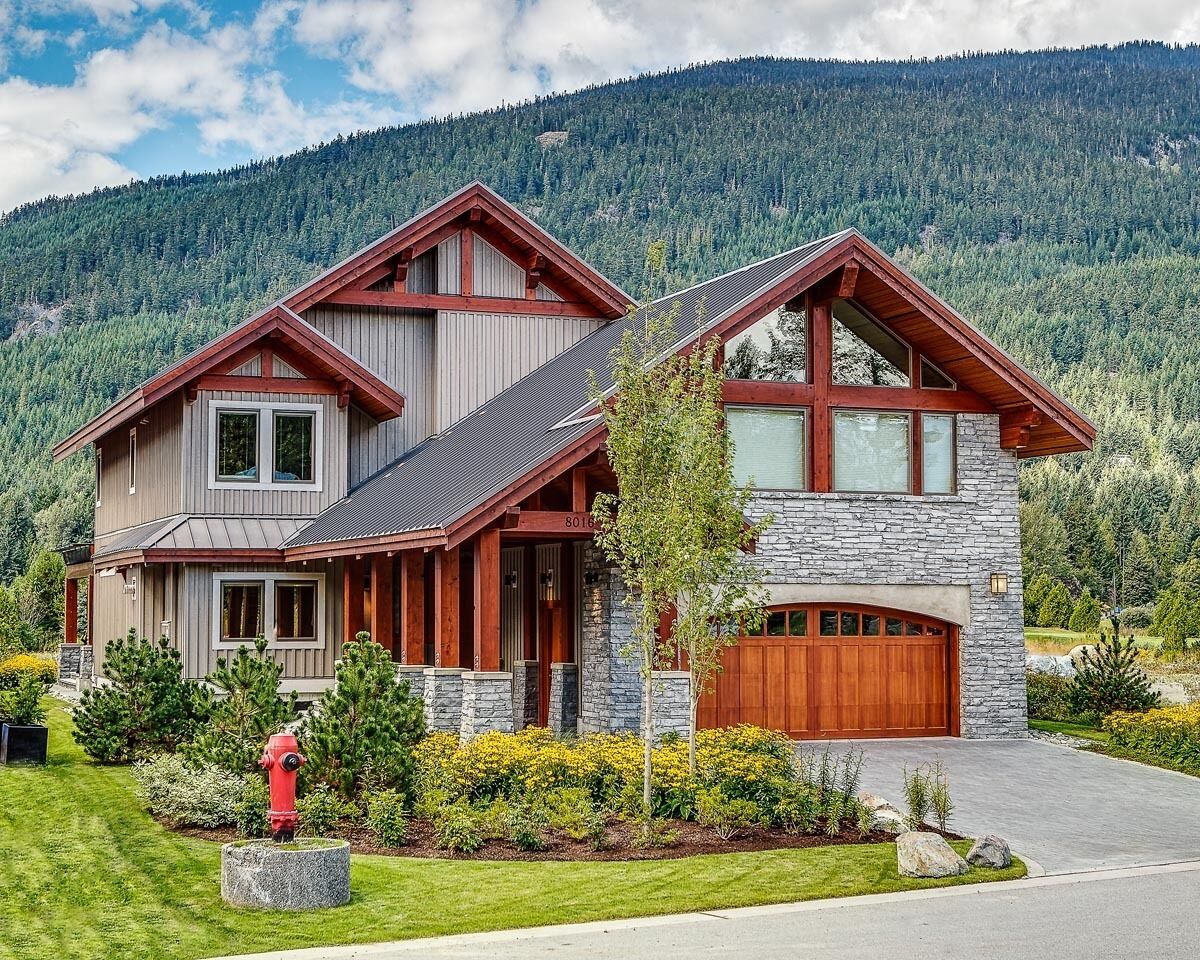 Modern Luxury Home in Whistler 