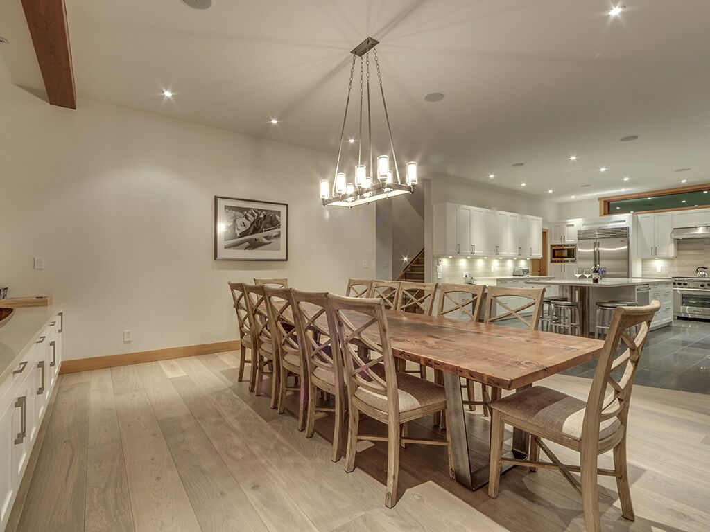 Modern Luxury Home in Whistler 