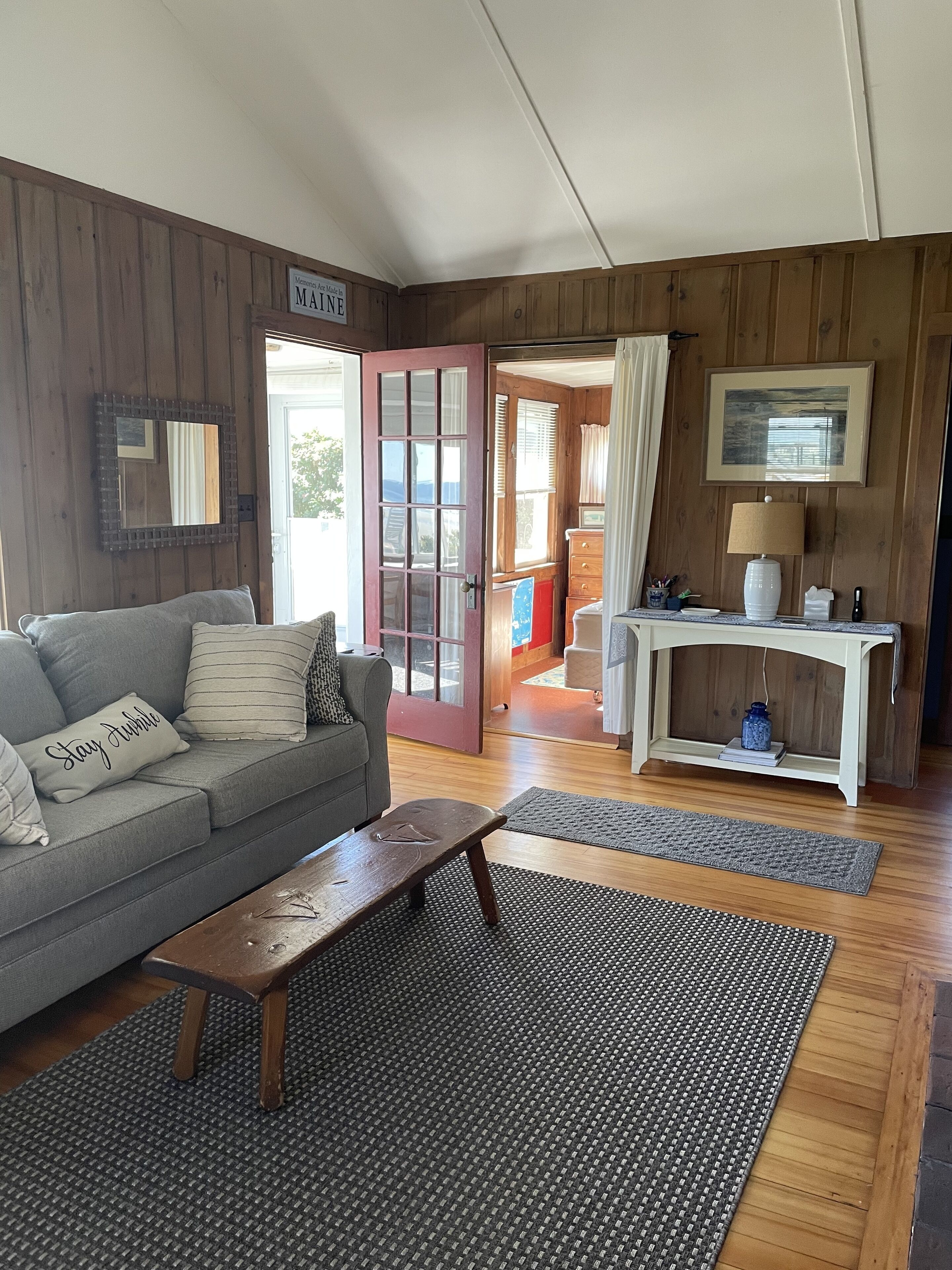 Beachfront cottage on Fortunes Rocks Beach 