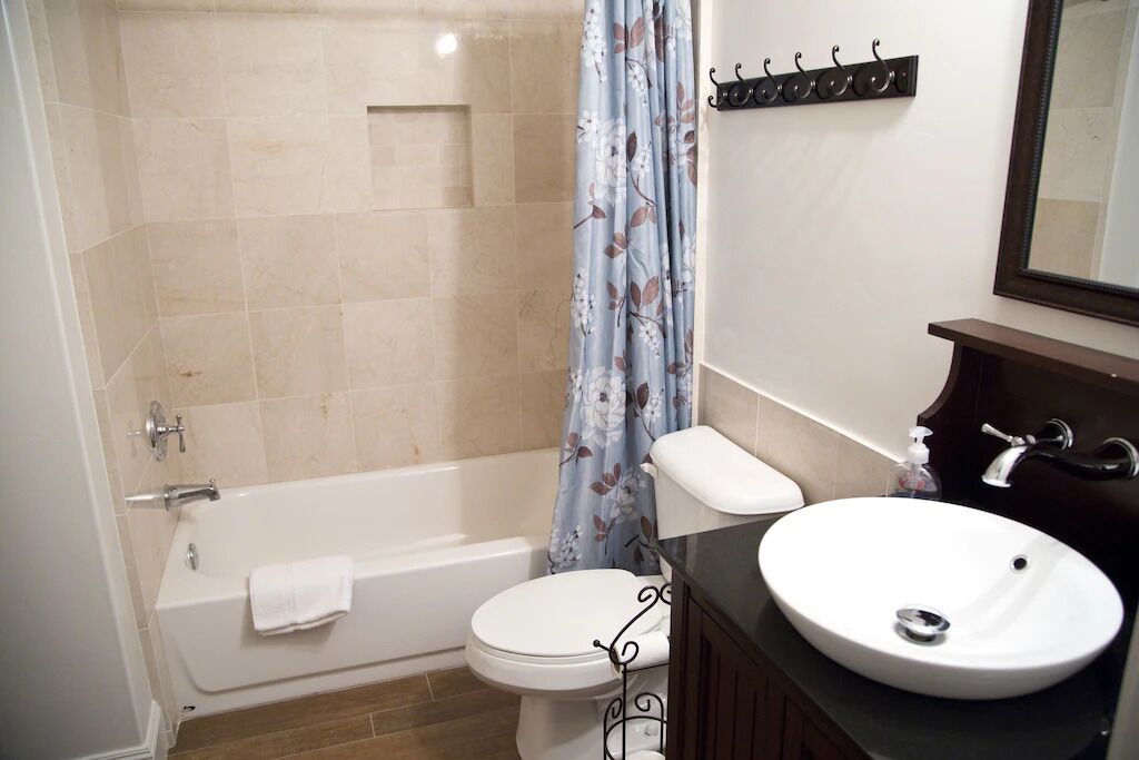 Aspenwood Manor- New and Family Friendly Condo! (Monocacy Estates)