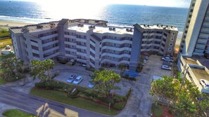 Beautiful Oceanfront resort condo - 3 Bed/bath in Garden City Beach ...