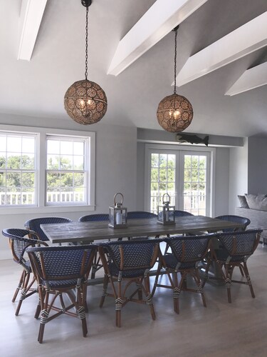 Nantucket Party Pad near Cisco Brewers- 7 bedrooms, 6.5 bathrooms, Pool, Spa, AC