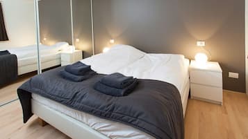 5 makuuhuonetta, silitysrauta/-lauta, vauvan matkasÀnky, ilmainen Wi-Fi