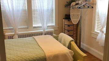 3 dormitorios, tabla de planchar con plancha, wifi gratis y ropa de cama