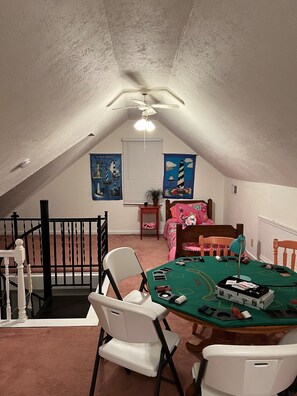 3 habitaciones, tabla de planchar con plancha y wifi gratis 