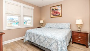 4 عدّة غرف نوم ومكواة/لوح كي وواي فاي مجانًا