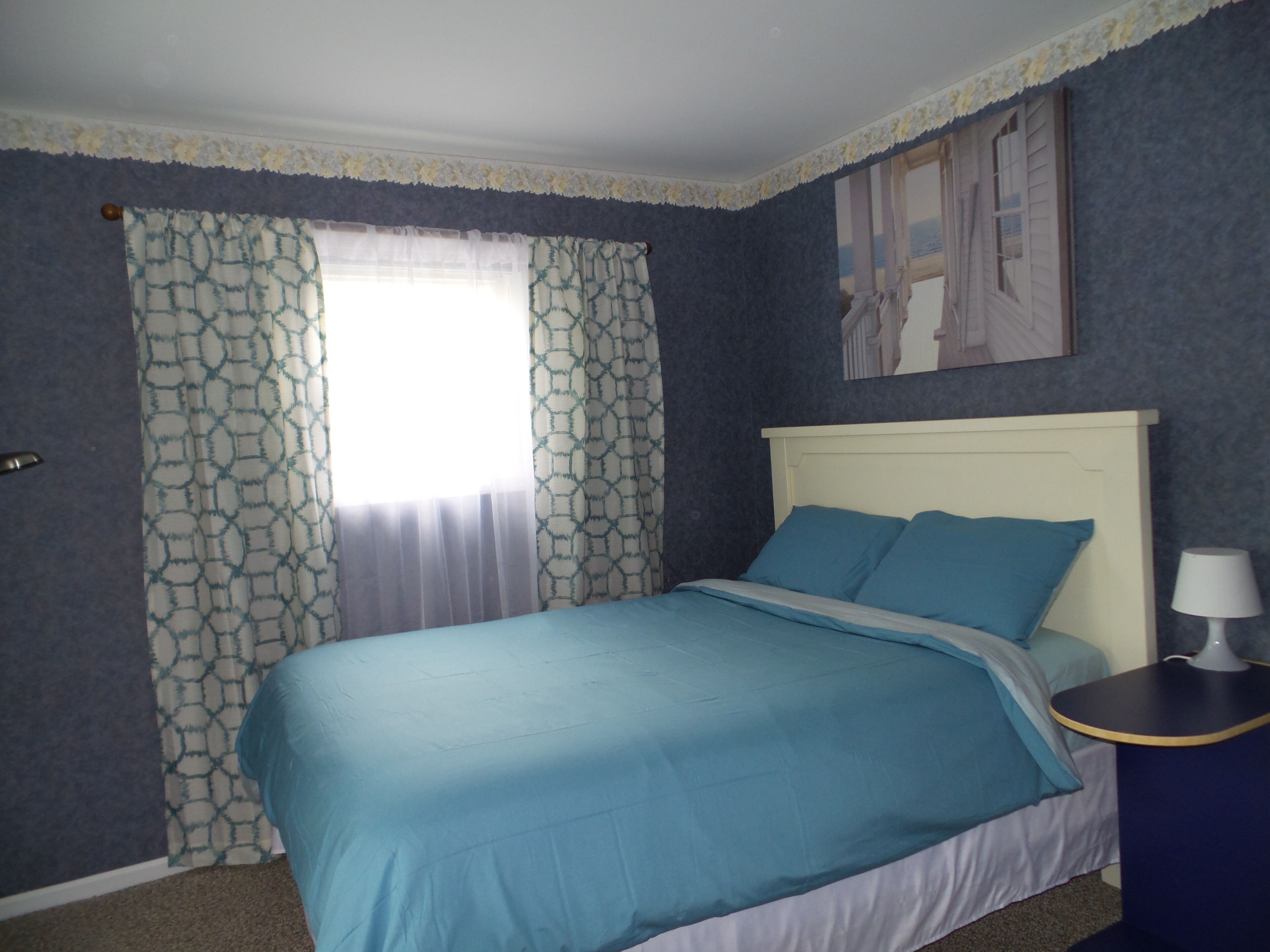 Spacious 3Bdrm with Private Pool, Hot Tub, pool table; close to Water& Ski Parks