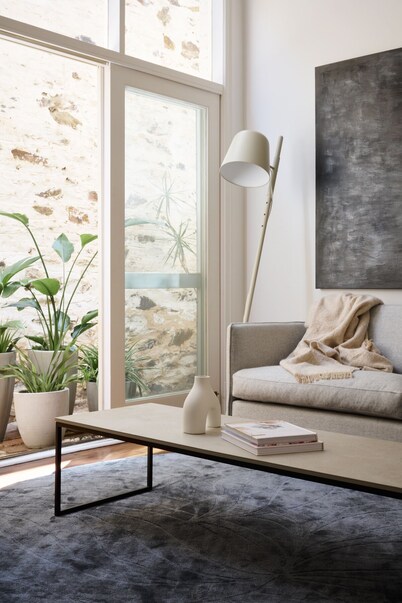 Inner-city Cottage - Designer Furnishings