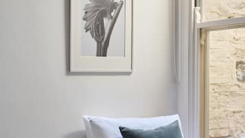 2 chambres, fer et planche Ă repasser, Wi-Fi gratuit, draps fournis