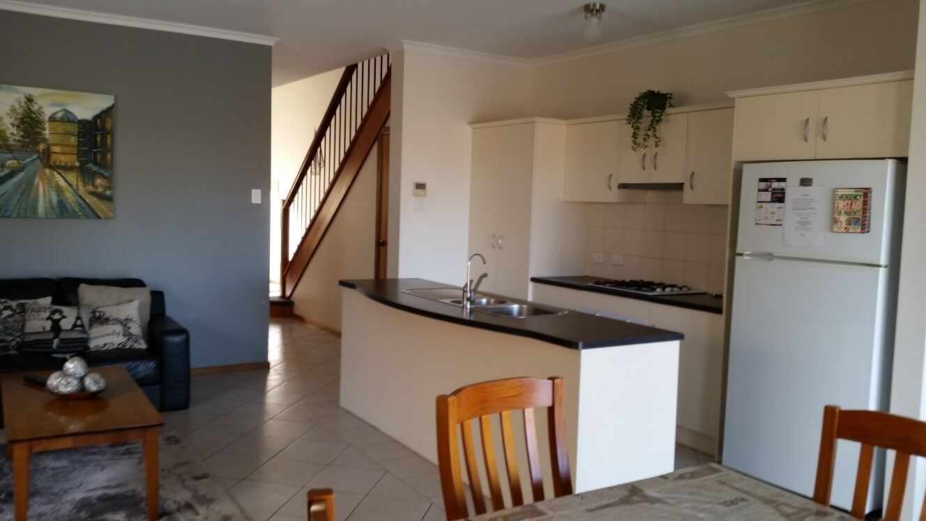 HOLIDAY ON THE MARINA free WIFI\nIdeal for 2 families or maximum 8 adults — image 15