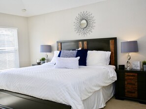 6 bedrooms, iron/ironing board, WiFi, bed sheets