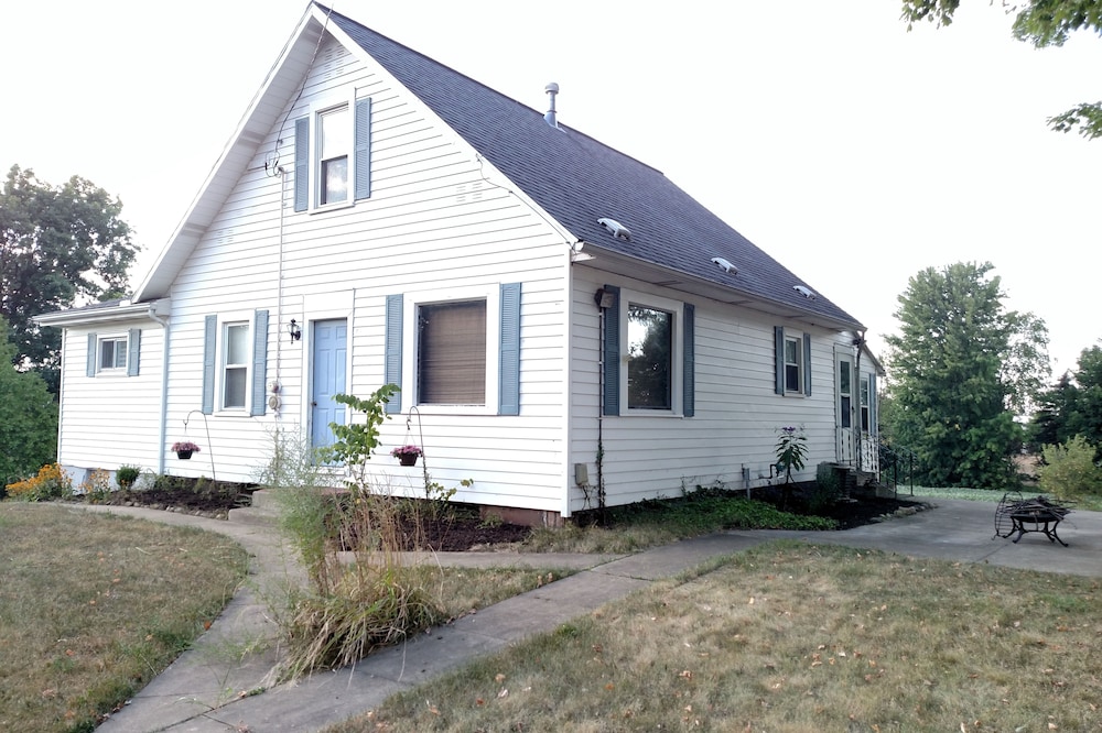 Spacious Amish grandparents home completely updated