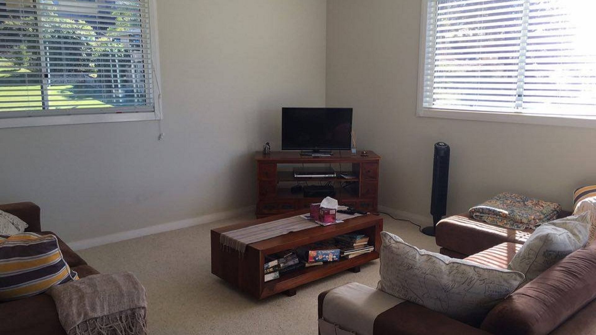 WAHINE GETAWAY-ISLAND STYLE 2 Bedroom Waterfront with jetty & <br>private  pontoon<br>