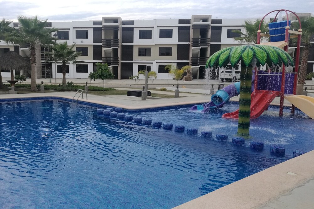 Apartment with pool in quiet tourist area
