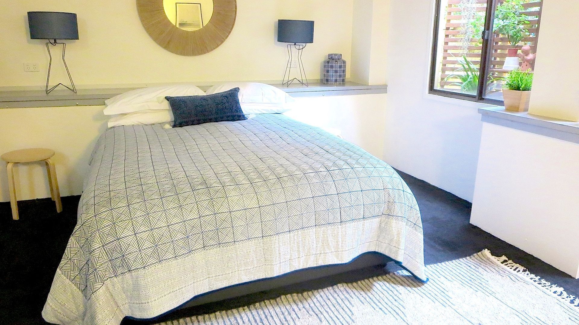 Balmain Garden Apartment — image 11