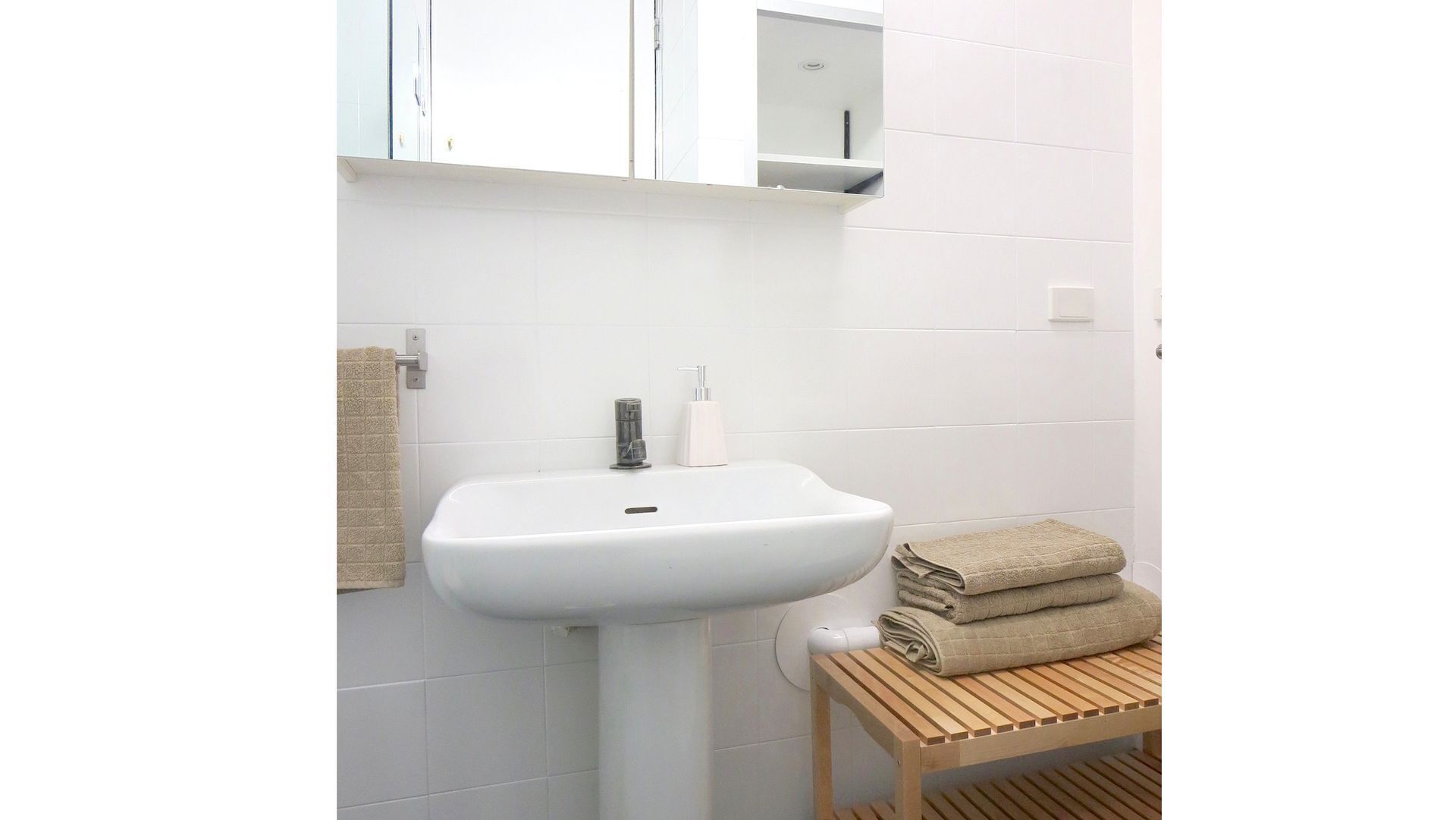 Balmain Garden Apartment — image 7