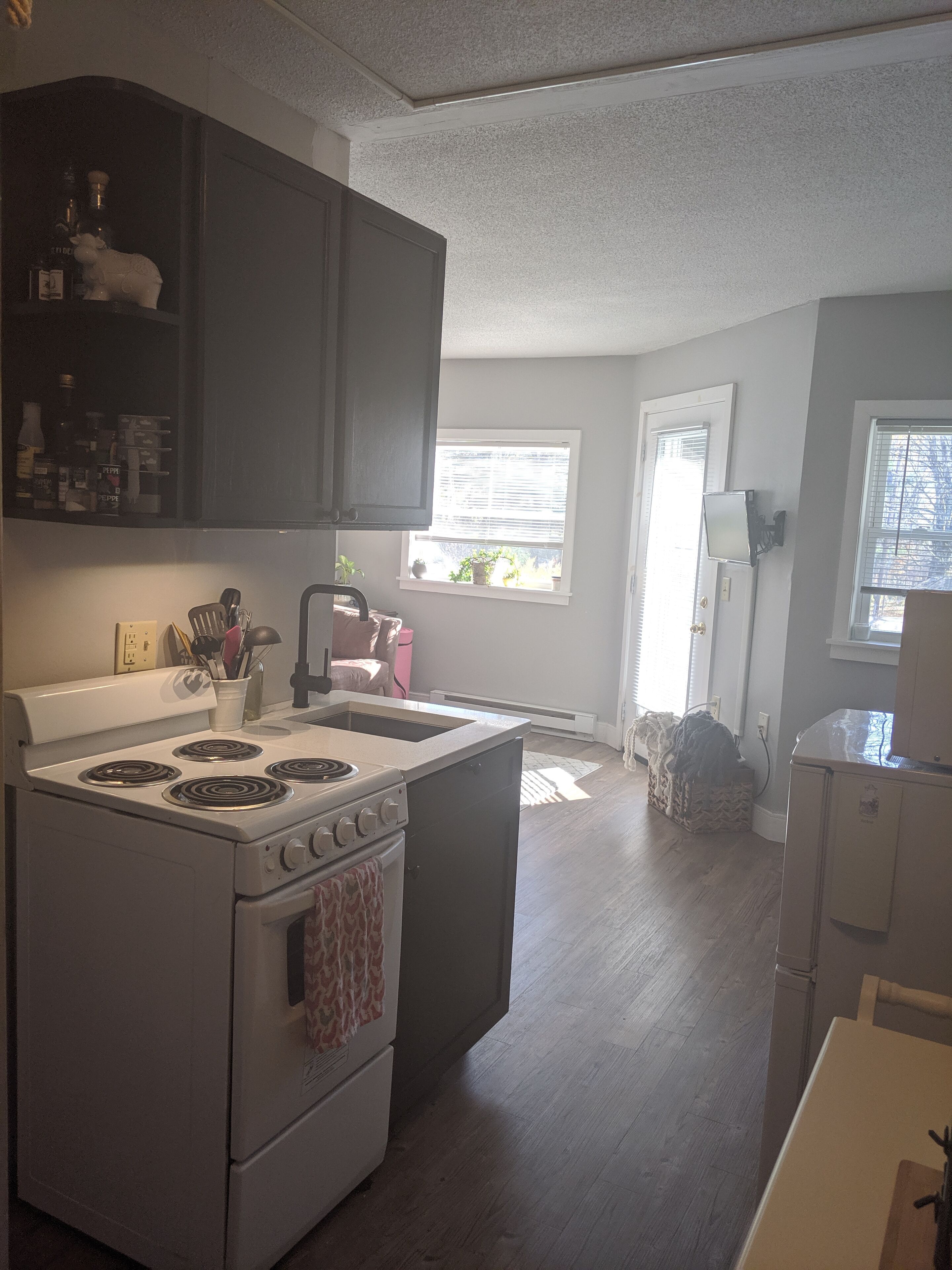 Green Mountian Getaway - *WIFI *Pet Friendly