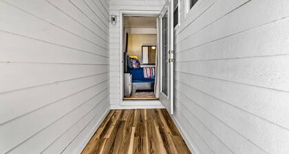 Kaunis 2 makuuhuoneen 2 kylpy huoneisto lähellä UF